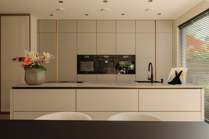 Foto 3 van Emmakade 4