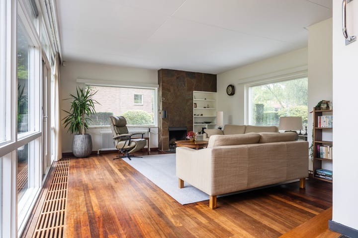 Foto 9 van Van Karnebeeklaan 4