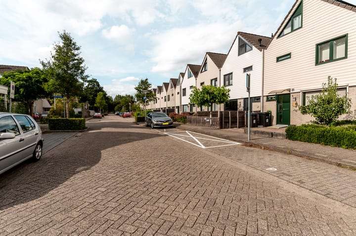 Foto 34 van G.T. Rietveldstraat 2