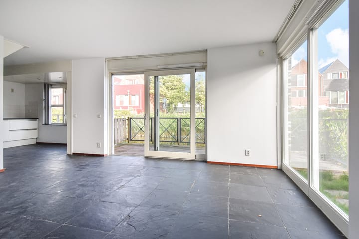 Photo 13 of Zomereik 34