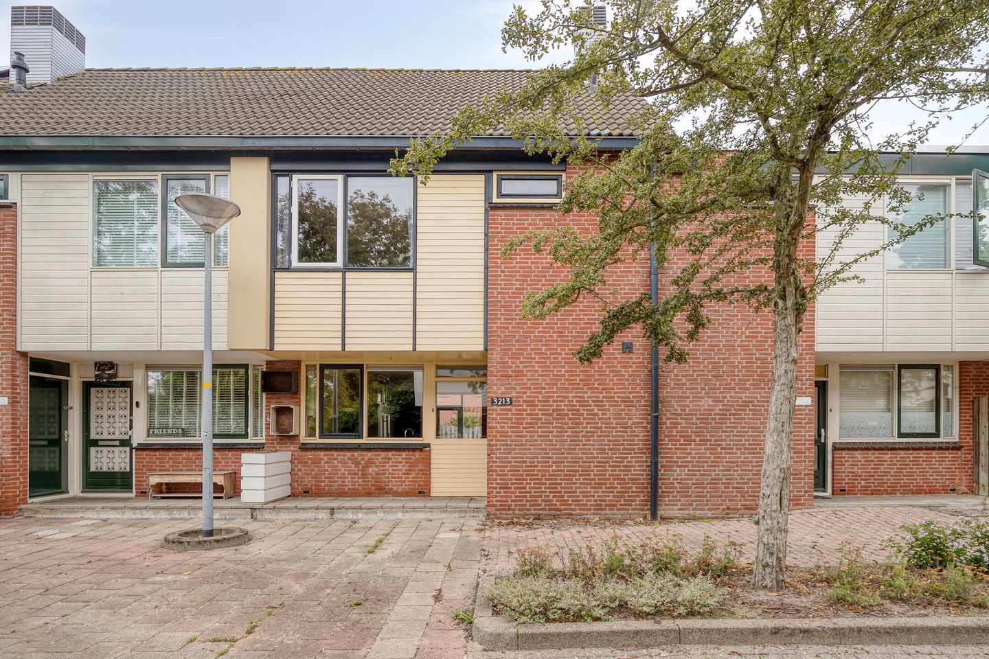 Photo 1 of Doorzwin 3213