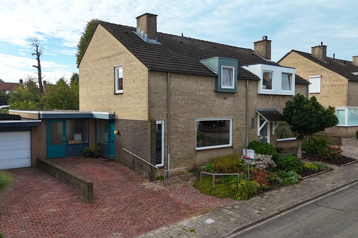 Margrietstraat 44