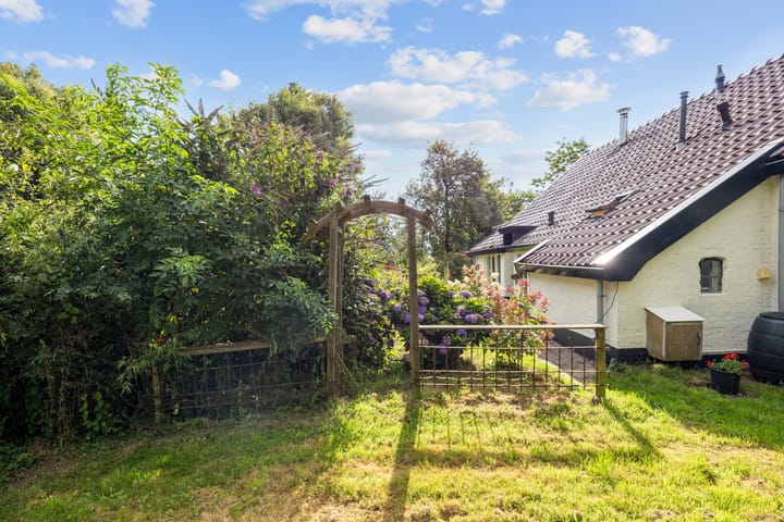 Photo 49 of Kaleweg 27