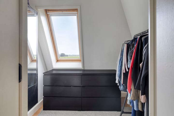 Photo 32 of Broekermeerdijk 12-A