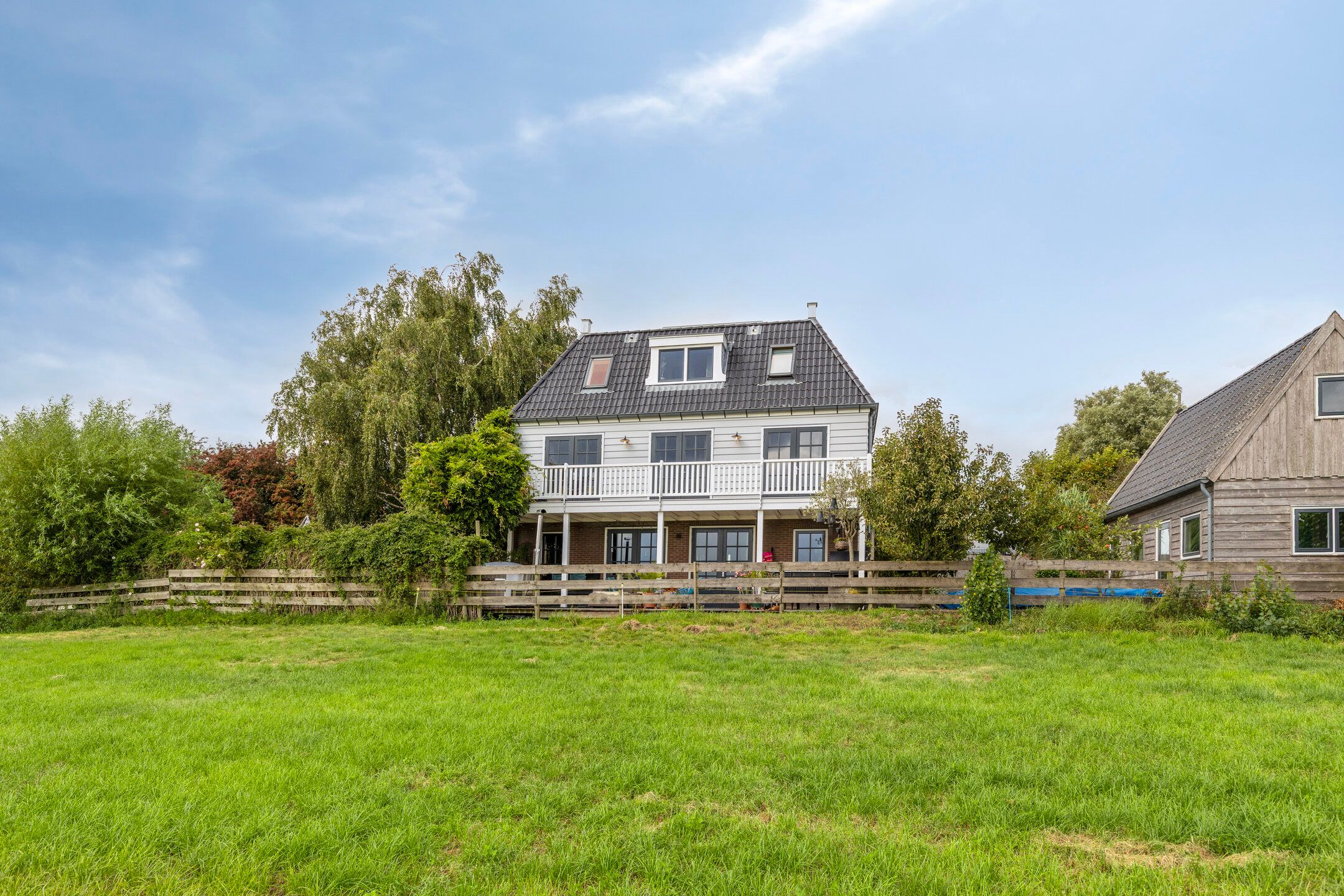 Foto 51 van Broekermeerdijk 12-A