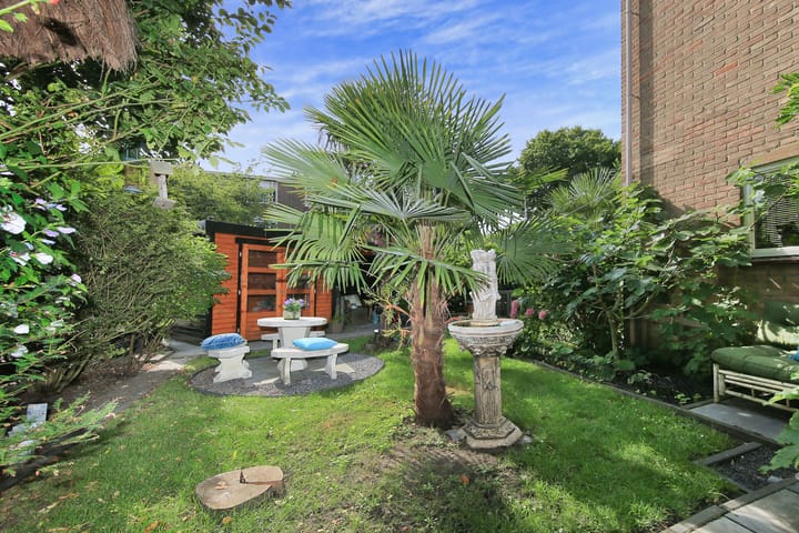 Photo 20 of Chr. Huygensstraat 25