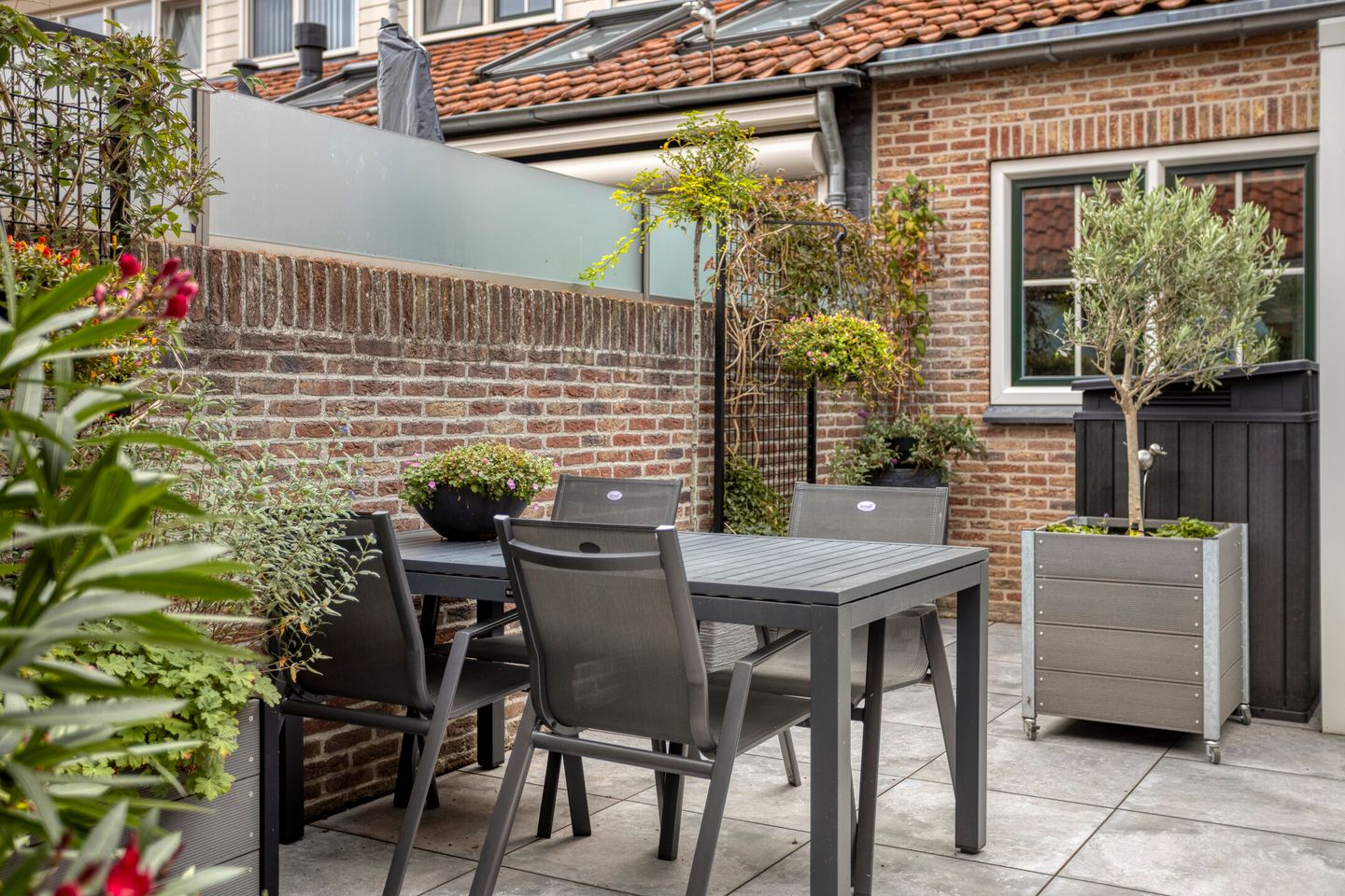 Foto 29 van Veersesingel 7