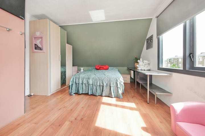 Photo 51 of Chr. Huygensstraat 25