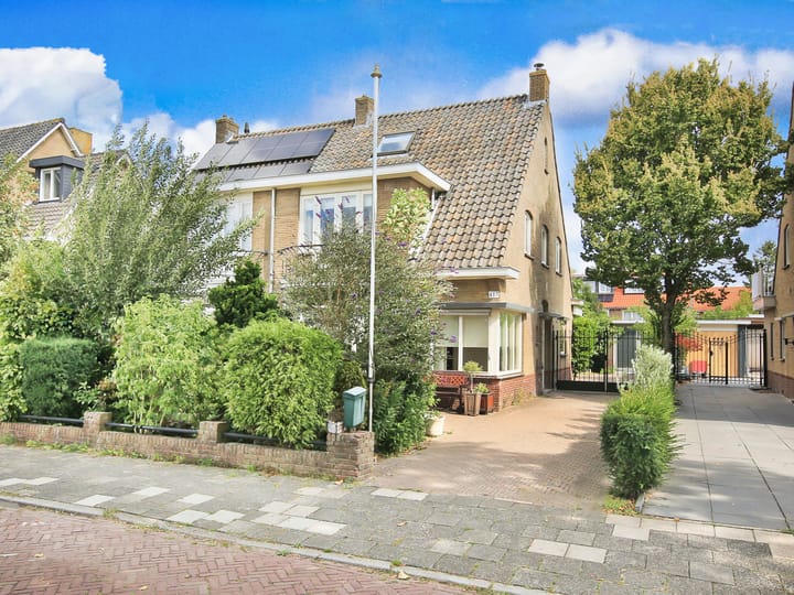 Foto 13 van Schipholweg 413