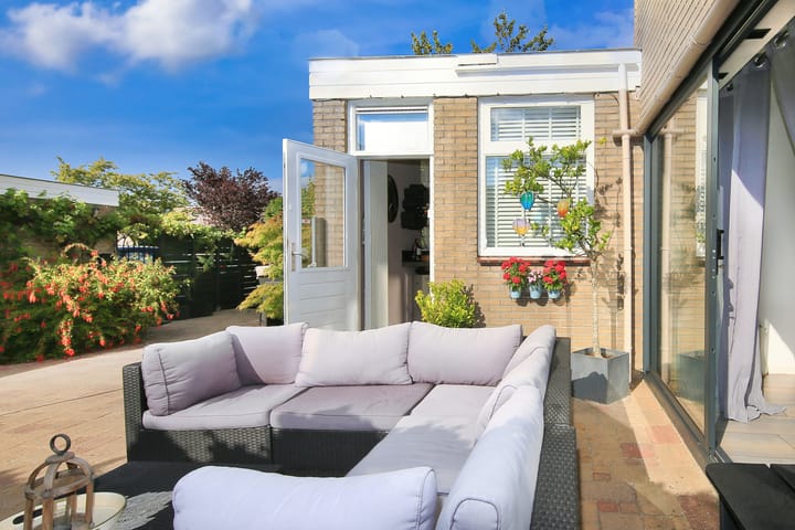 Photo 64 of Chr. Huygensstraat 25