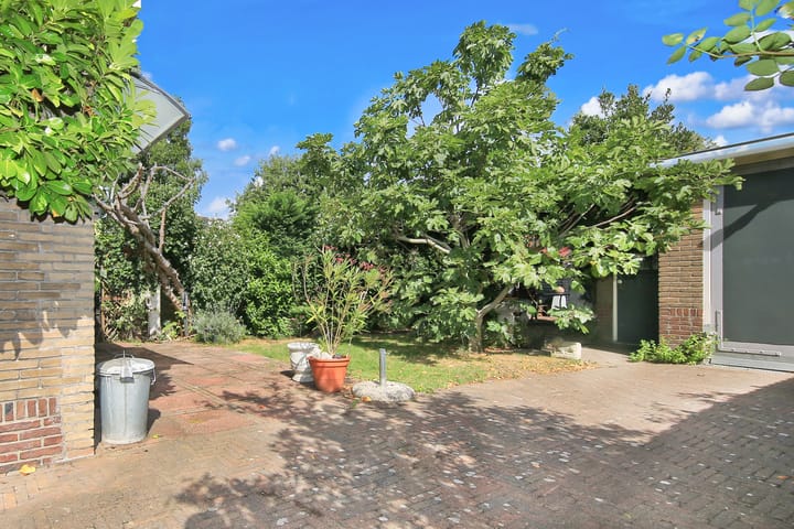 Foto 28 van Schipholweg 413