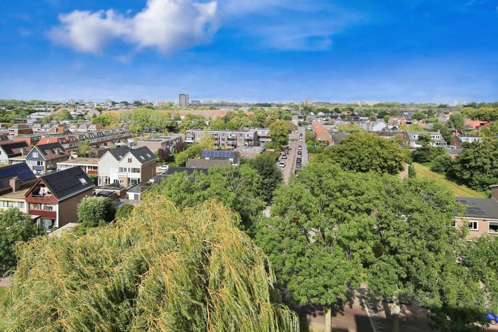 Photo 75 of Chr. Huygensstraat 25