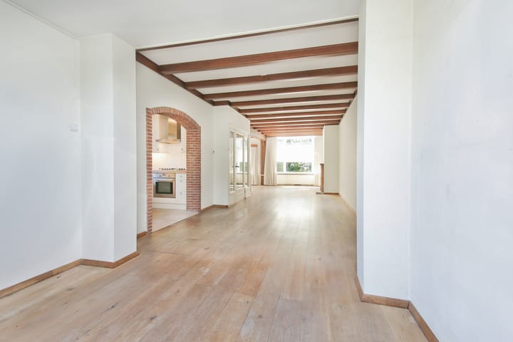 Foto 36 van Schipholweg 413