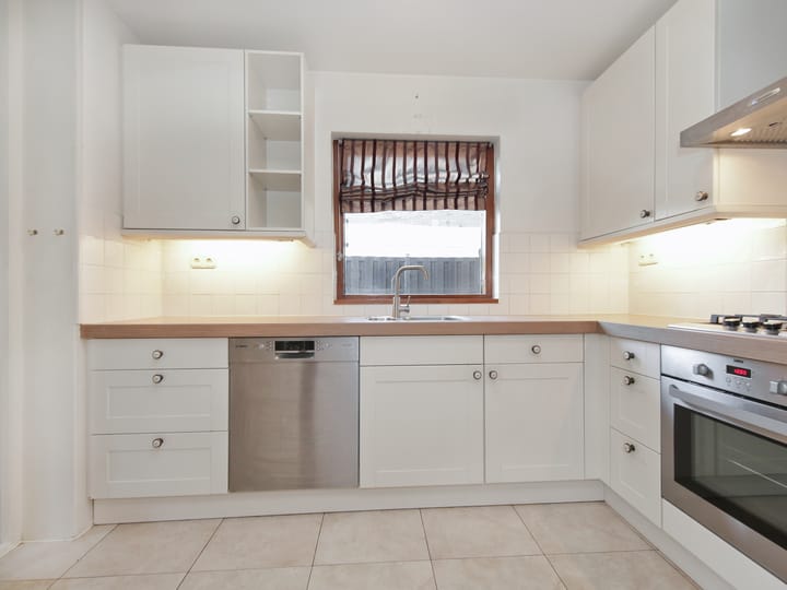 Foto 38 van Schipholweg 413