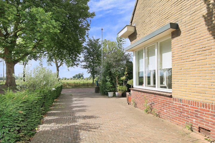 Foto 65 van Schipholweg 413