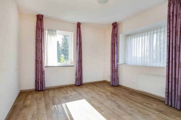 Foto 13 van Rijksweg Zuid 122-8