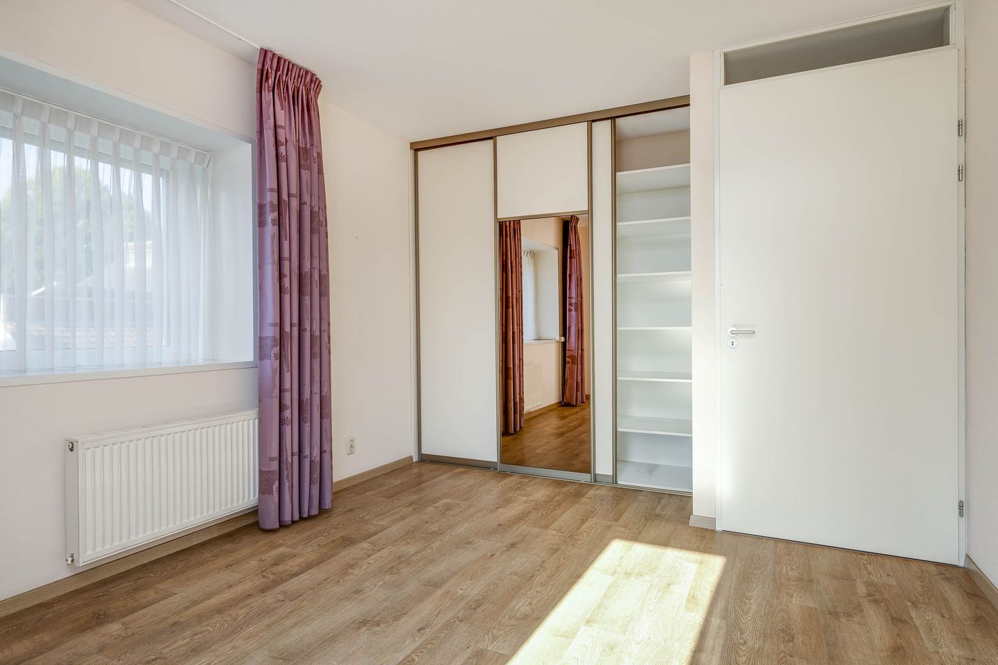 Foto 14 van Rijksweg Zuid 122-8