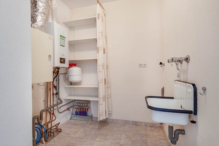 Foto 16 van Rijksweg Zuid 122-8