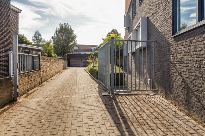 Foto 20 van Rijksweg Zuid 122-8