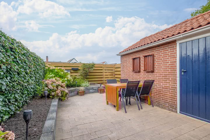 Foto 27 van M.A. de Ruyterlaan 40