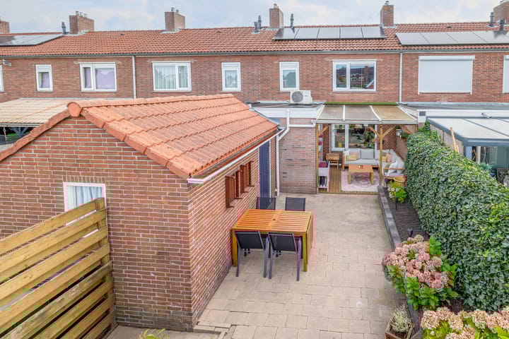 Foto 32 van M.A. de Ruyterlaan 40