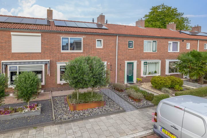 Foto 33 van M.A. de Ruyterlaan 40