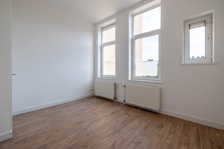 Foto 3 van Oudedijk 175-A01