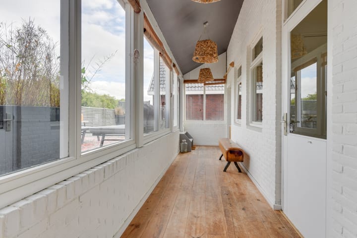 Photo 5 of Stationsweg 65-A