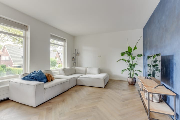 Photo 9 of Stationsweg 65-A