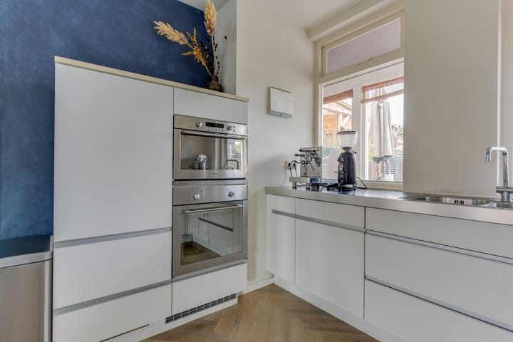 Photo 14 of Stationsweg 65-A