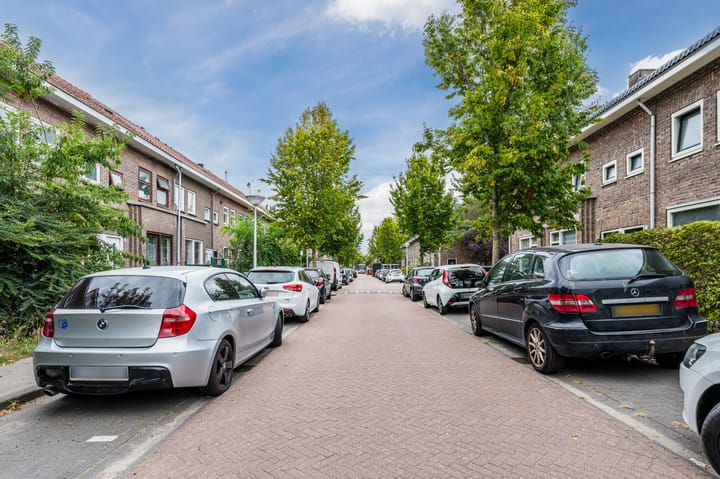 Foto 6 van Pioenroosstraat 65