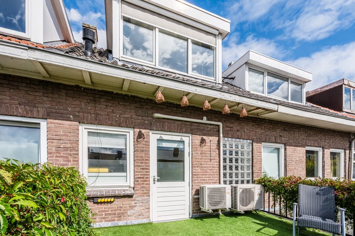 Foto 62 van Pioenroosstraat 65