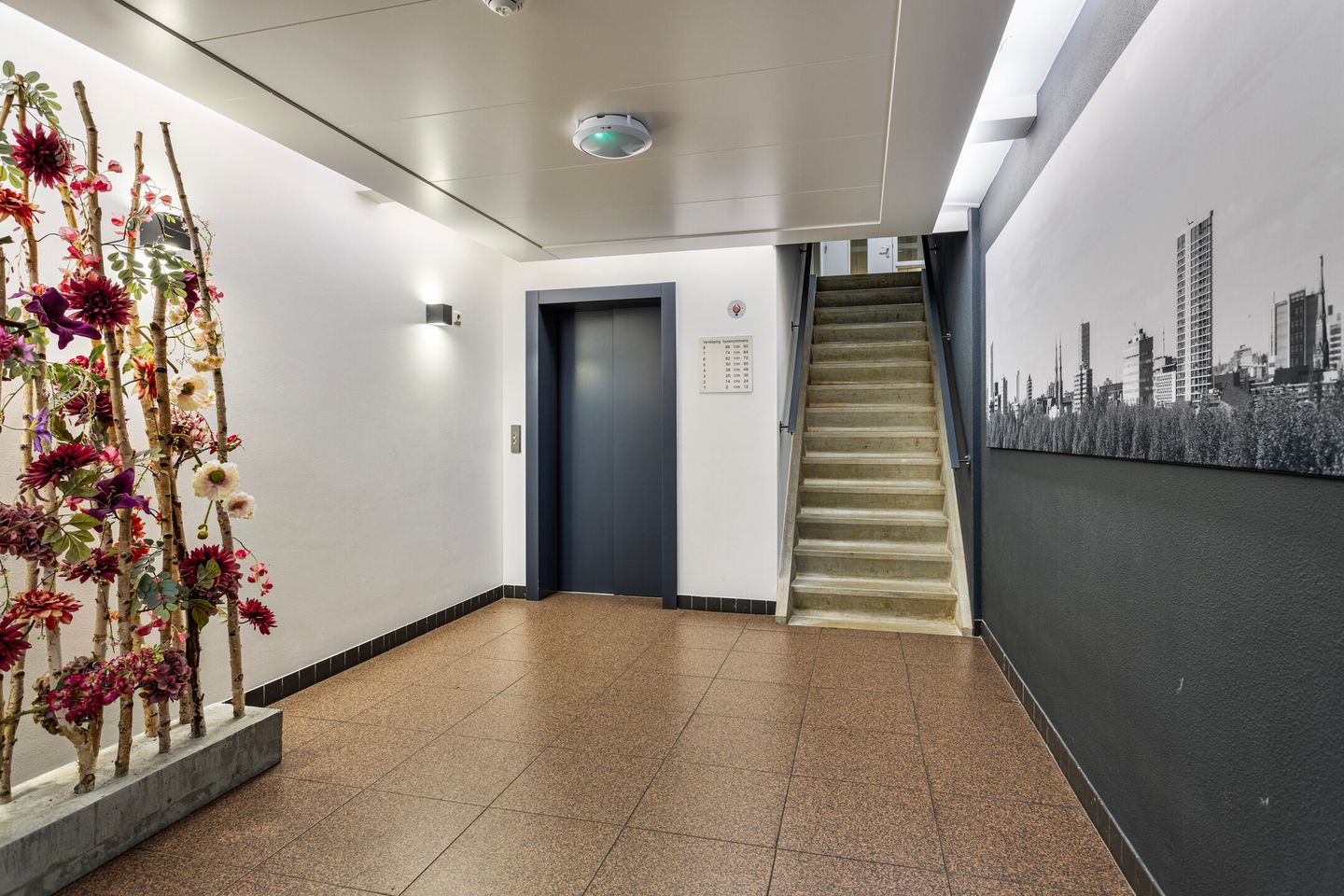 Photo 10 of Lichtstraat 46