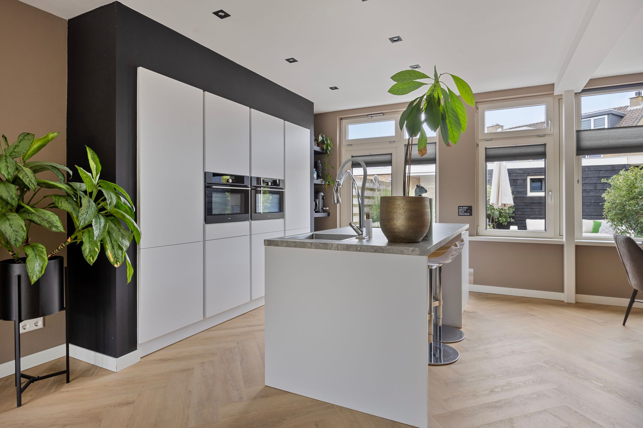 Foto 15 van Herman de Manstraat 11