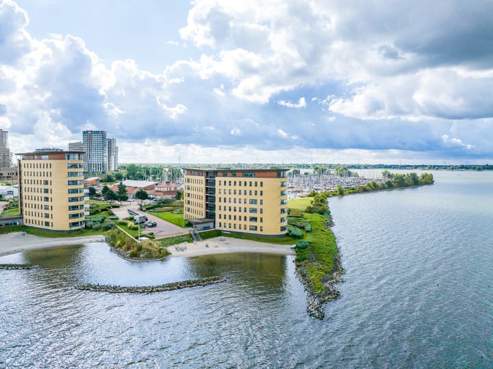 Photo 4 of Marinaweg 33