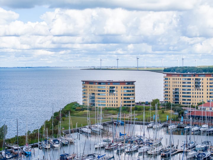 Photo 54 of Marinaweg 33