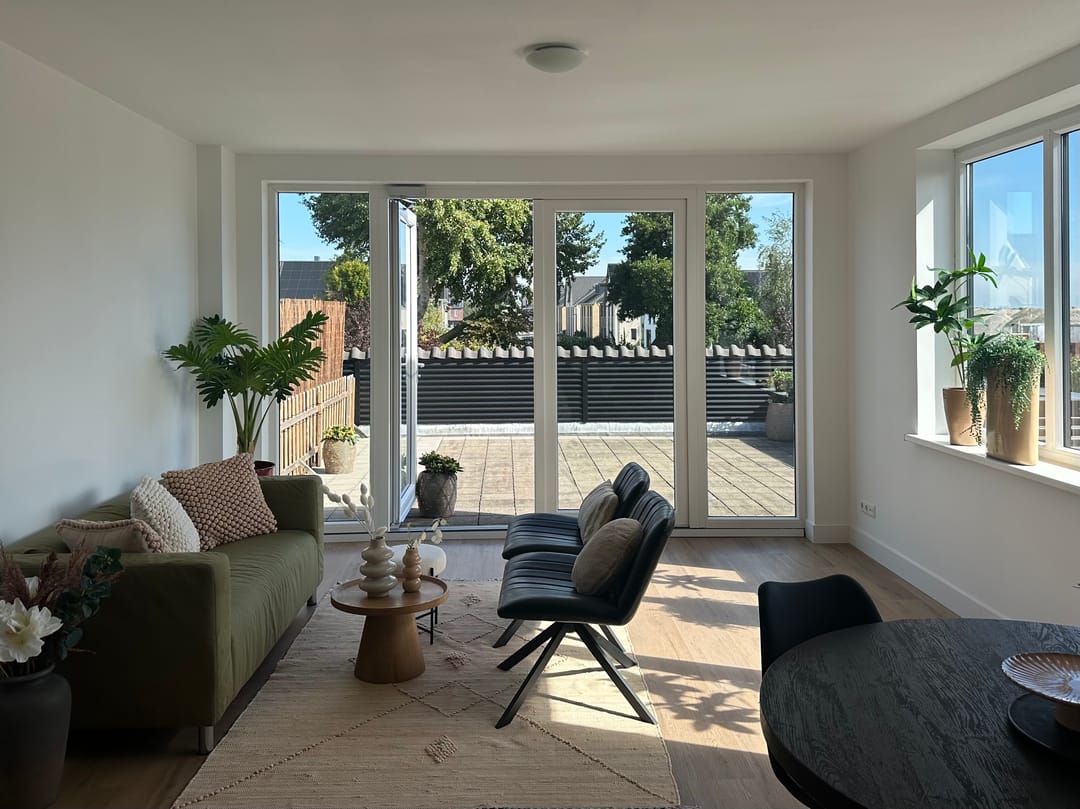 Photo 1 of Noordeinde 167-A10