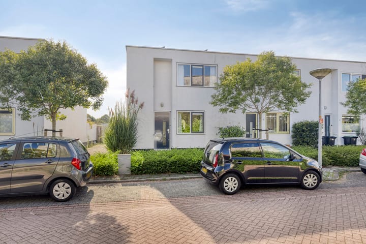 Foto 1 van Ingrid Bergmanstraat 12