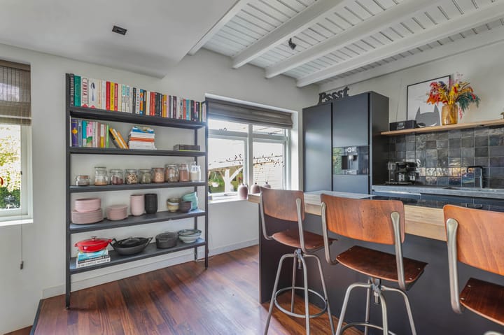 Foto 21 van Jongemastraat 10