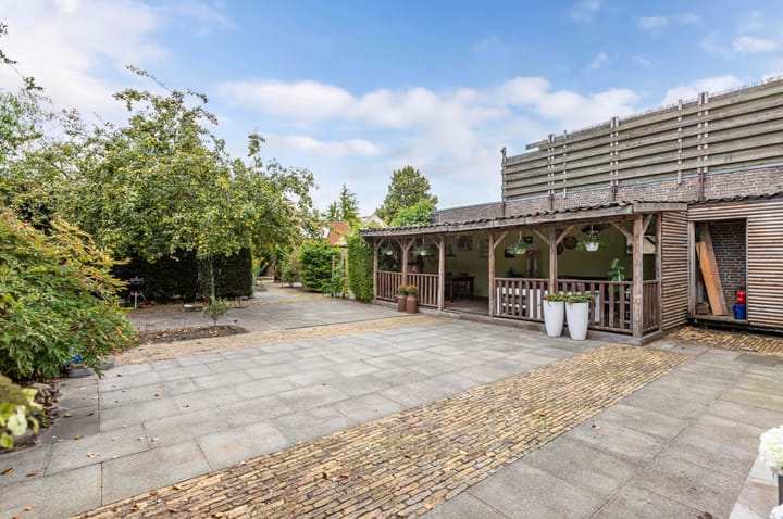 Foto 25 van Jongemastraat 10