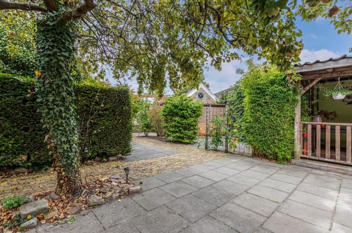 Foto 28 van Jongemastraat 10