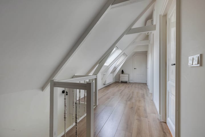 Foto 54 van Jongemastraat 10