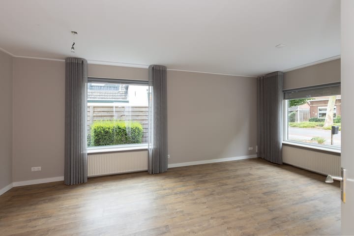 Photo 5 of Haaksbergseweg 74-A