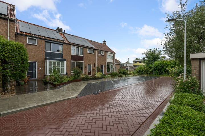 Foto 32 van Zwaluwstraat 4