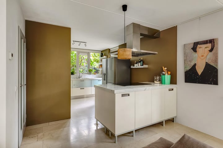 Photo 17 of Regenwulp 58