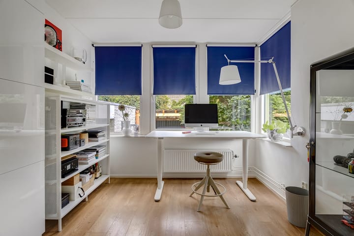 Photo 25 of Regenwulp 58