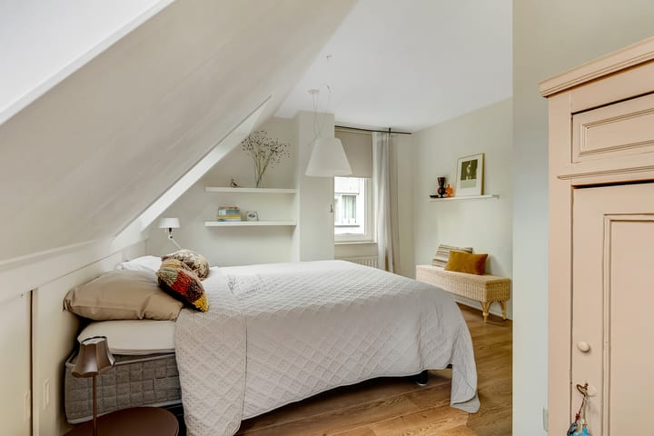 Photo 30 of Regenwulp 58