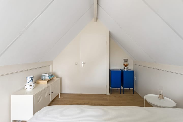 Photo 36 of Regenwulp 58