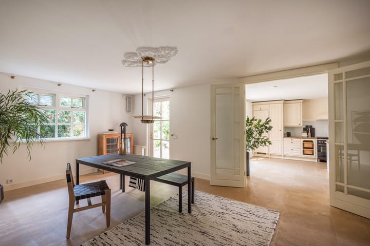 Photo 3 of Oranjelaan 1