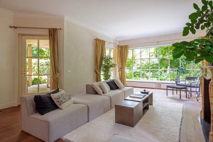 Photo 18 of Oranjelaan 1